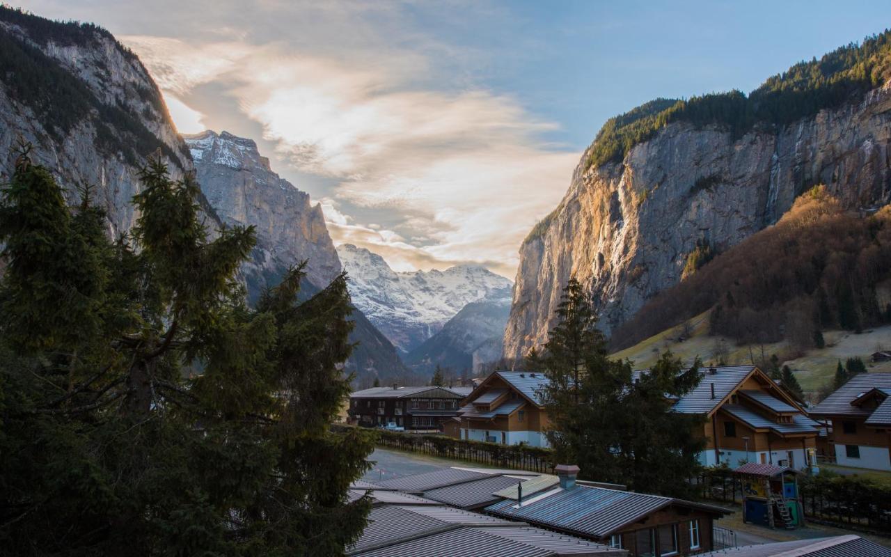 Schutzenbach Backpackers For Adults 18-35 Hostel Lauterbrunnen Bagian luar foto