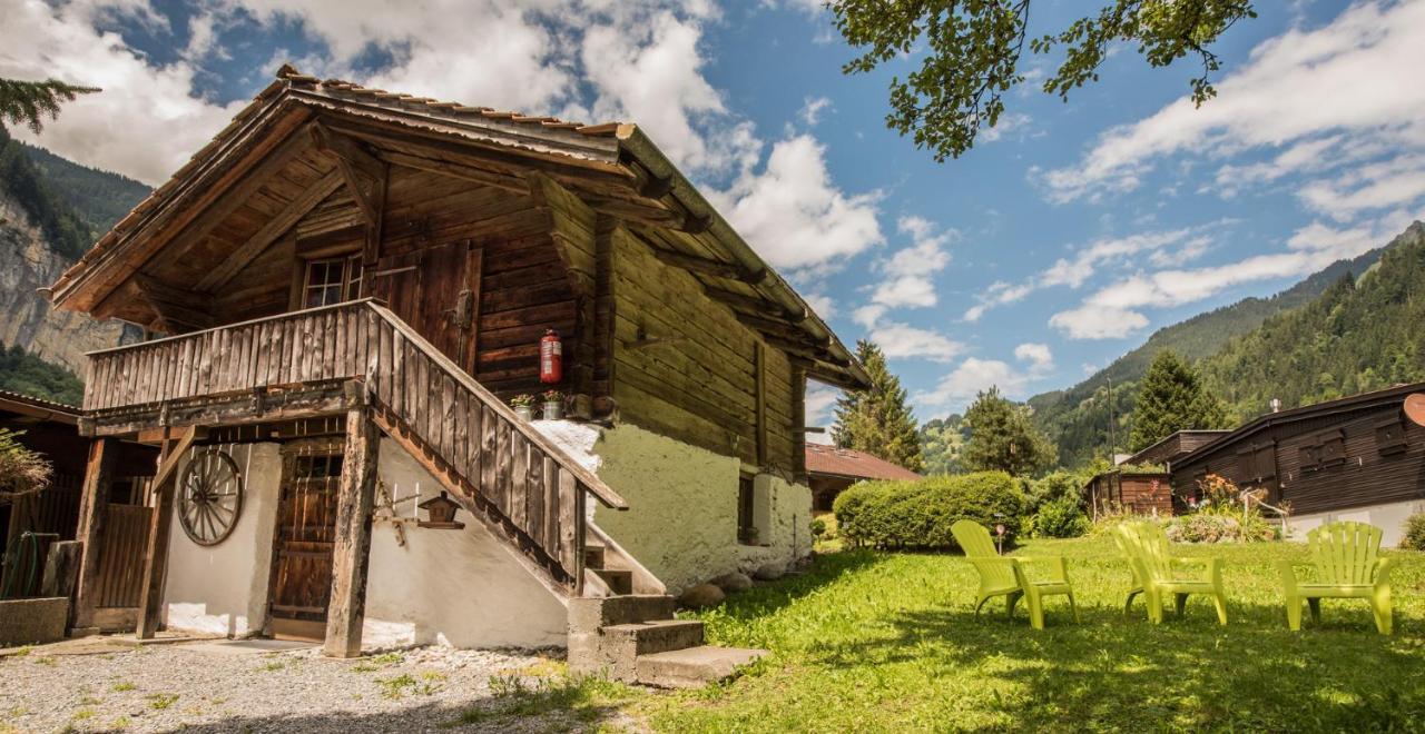 Schutzenbach Backpackers For Adults 18-35 Hostel Lauterbrunnen Bagian luar foto