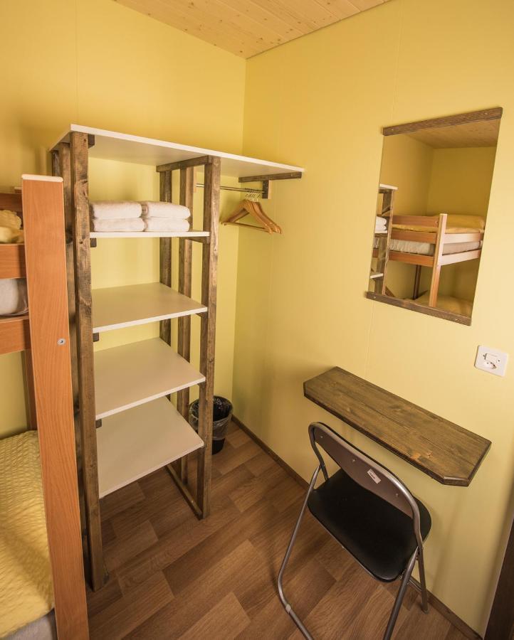 Schutzenbach Backpackers For Adults 18-35 Hostel Lauterbrunnen Bagian luar foto